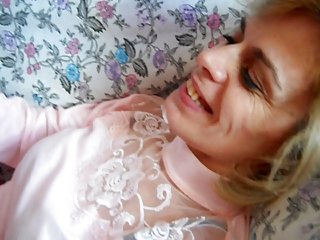 Porno online ema saagi porno online kõhn blond