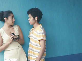 Küpses eas naine ja noor poiss väga kuum sex scene kuum küps